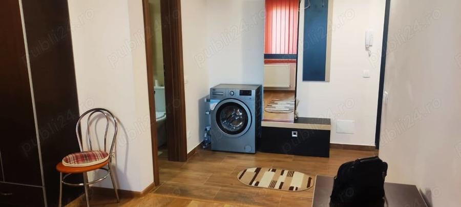 Garsonieră decomandată în Păcii