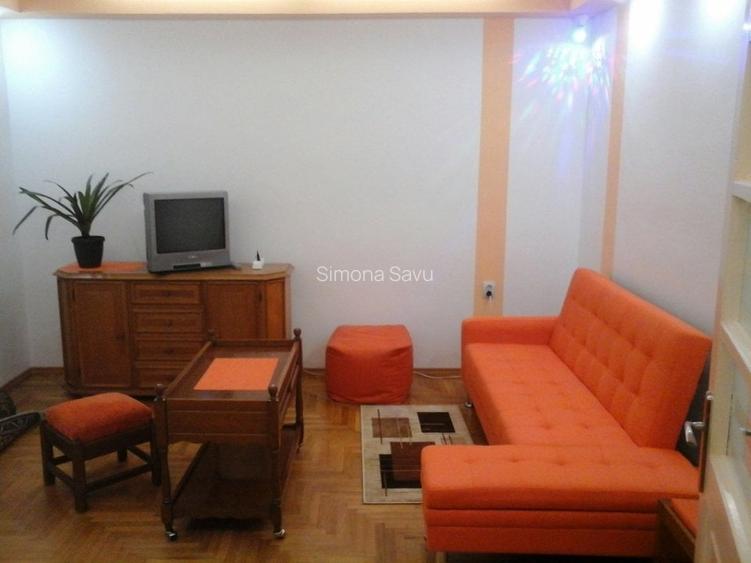 Apartament cu 2 camere decomandat în Ultracentral Apartament cu 2 camere decomandat în Ultracentral