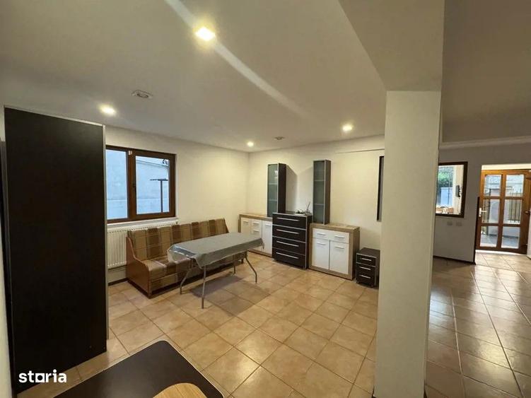 Pensiune / Casa turistica | 9 camere | Eforie Nord |Ideala investi?ie - 2