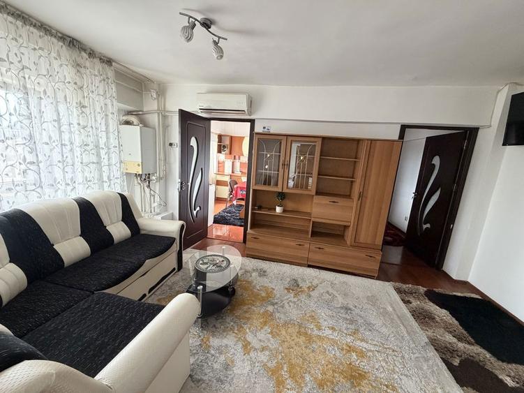 Apartament zona pietii et1 - 1