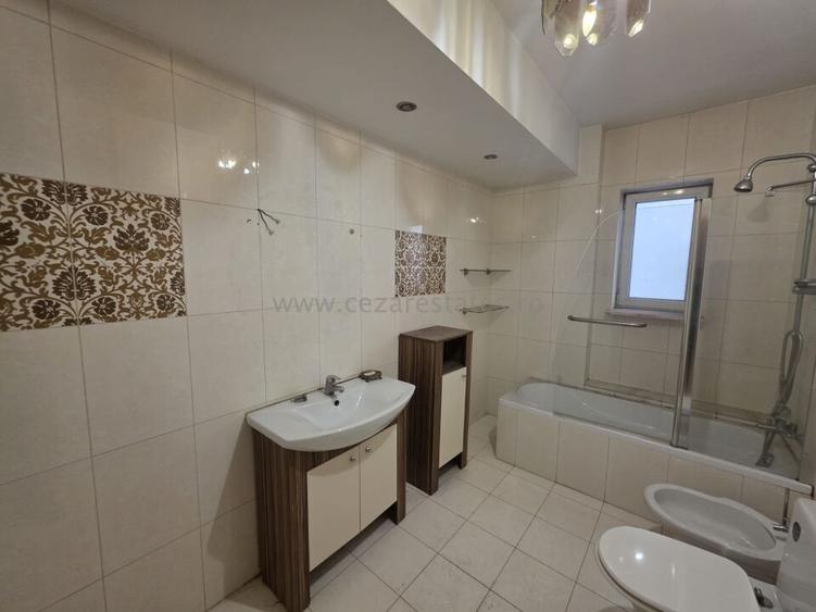 PRIMAVERII DE VINZARE  4 CAMERE VEDERE LIBERA LOC PARCARE - 25