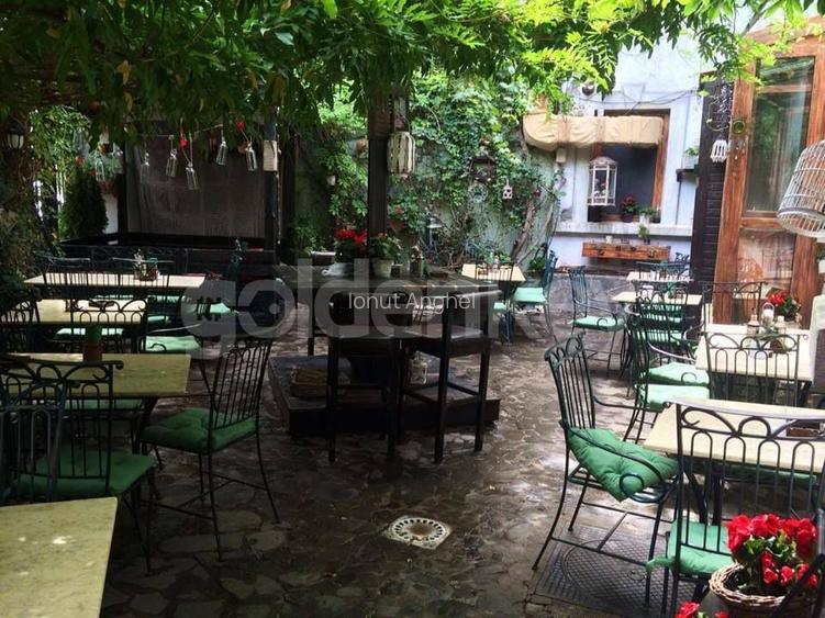 Casă cu 8 camere în Grădina Icoanei Casă cu 8 camere în Grădina Icoanei