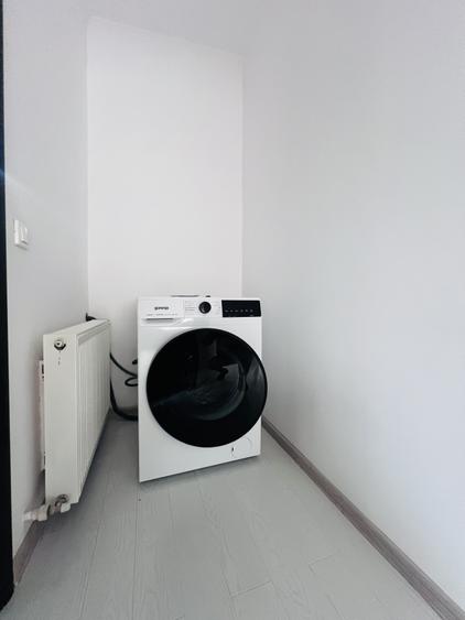 Apartament cu 2 camere semidecomandat, mobilat în Eminescu