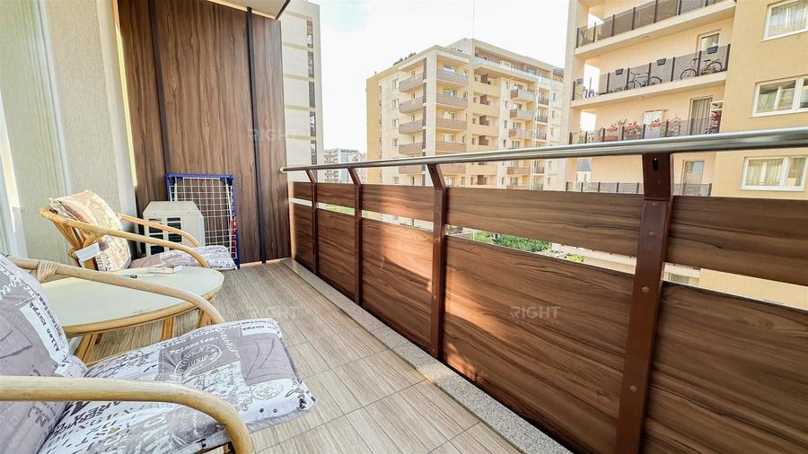 Apartament cu 2 camere decomandat, mobilat în Tractorul