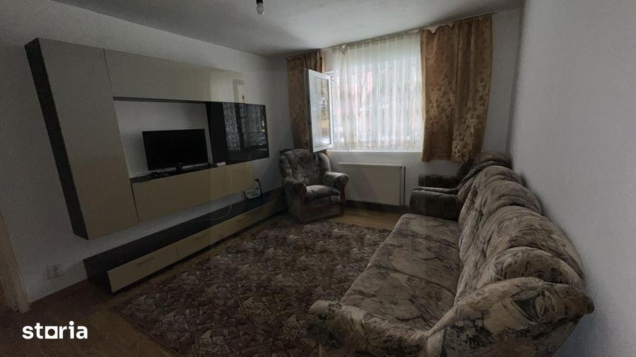 Apartament cu 2 camere semidecomandat în Central