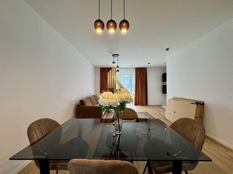 Apartament cu 5 camere, mobilat în Pipera
