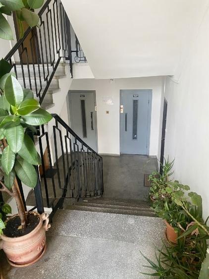 Apartament cu 3 camere decomandat, mobilat în Vatra Luminoasă