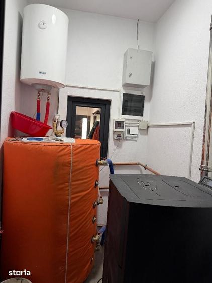 Casă cu 3 camere cu Teren 4200 Mp în Rogerius