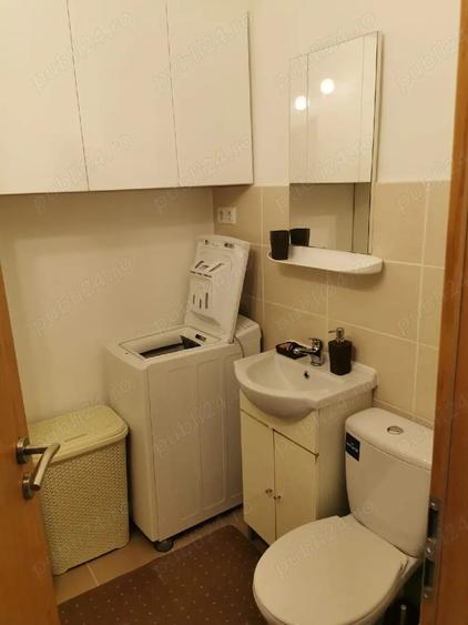 Apartament cu 3 camere decomandat în Aradului