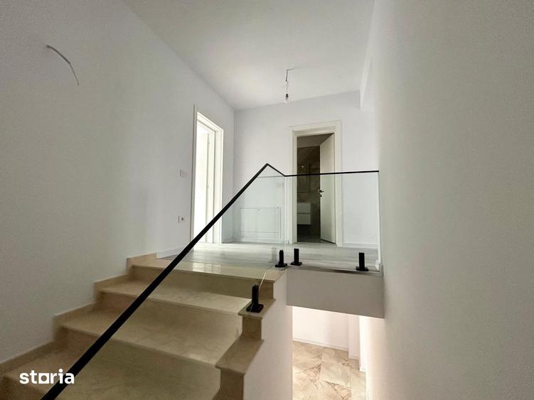 Casă cu 4 camere cu Teren 230 Mp în Valea Lupului