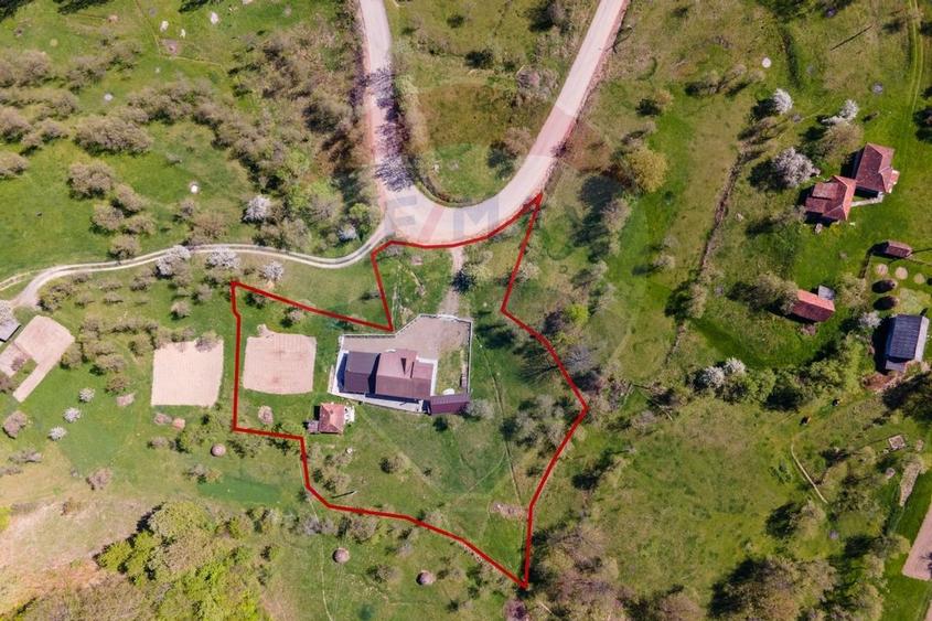 Casa / Vila Sesuri, jud Hunedoara - 23