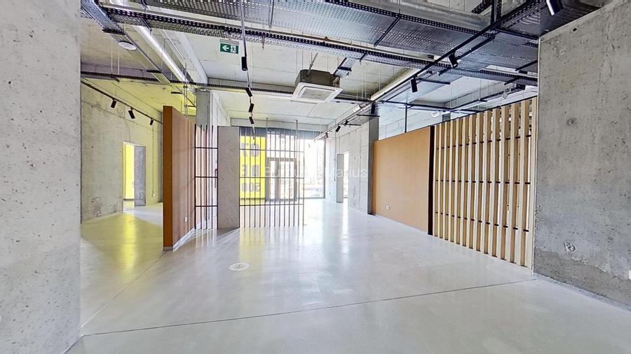 Spațiu comercial, 1571 mp în Mihai Bravu Spațiu comercial, 1571 mp în Mihai Bravu