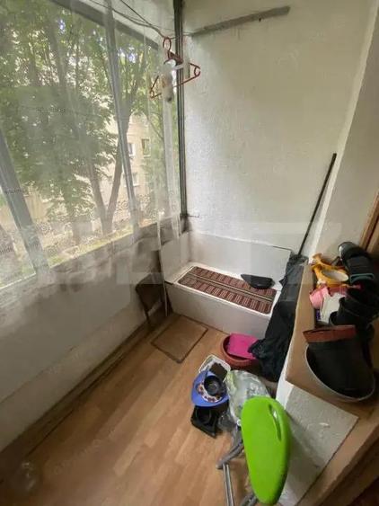 Apartament de vanzare, cu 3 camere, zona Tudor - 3