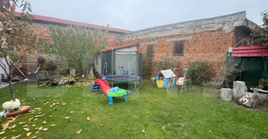 Casa tip duplex cu doua unitati locative si terasa acoperita - 16