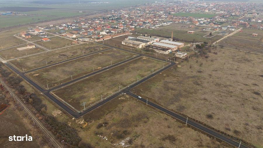 Teren intravilan de 605 mp in Vladimirescu - 1