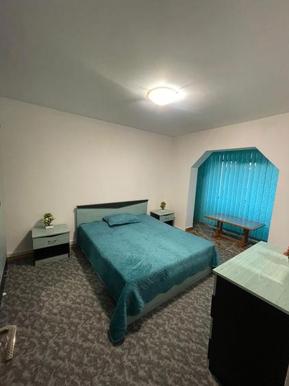 Inchiriez apartament 2 camere Apartamentul este complet mobilat si utilat. Detine - 4