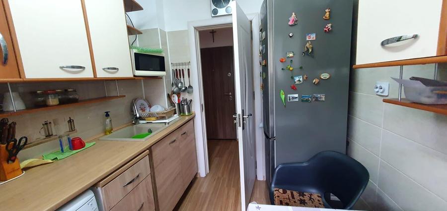 Apartament 3 camere etaj 2, Titan 1 Decembrie 1918 zona metrou Costin Georgian - 6