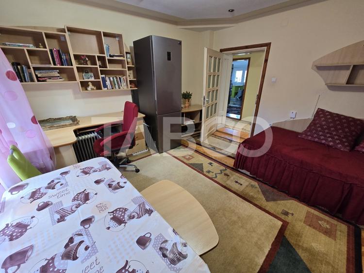 Casa individuala de vanzare 6 camere teren 650 garaj Piata Cluj Sibiu - 20