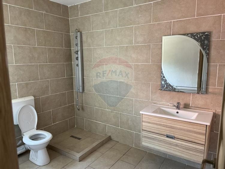 Casă cu 6 camere de vânzare în Pitești - 16