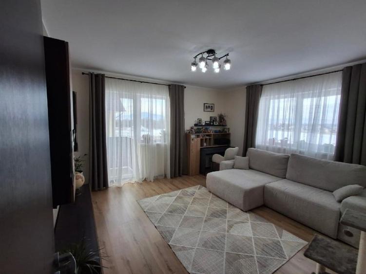 De vînzare  apartament 2 camere ,SANPETRU,  PROPRIETAR - 11