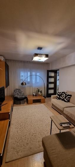 Apartament 3 camere renovat in Tomis 2 - 2