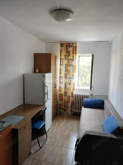Ofer spre inchiriere garsoniera renovata Ofer spre inchiriere garsoniera renovata