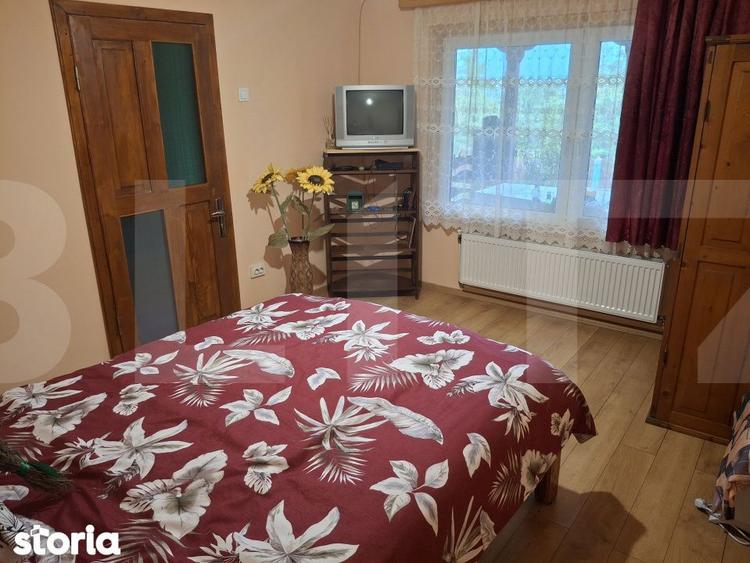 Casa, teren, anexe Unteni, Burlesti - Proprietate cu potential! - 5