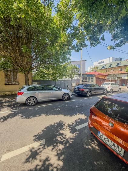 Singur curte - Showroom/Birou/Atelier/Locuința - 3