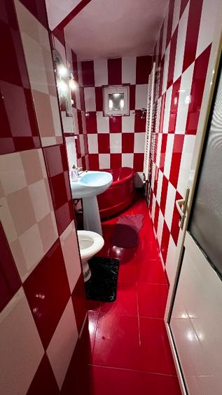 Apartament de vanzare - 8