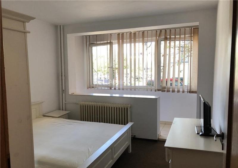Apartament cu 2 camere decomandat, mobilat în Take Ionescu Apartament cu 2 camere decomandat, mobilat în Take Ionescu