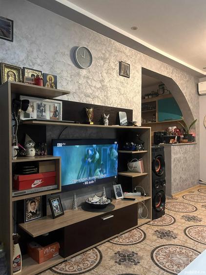 2 Case Buzau in aceasi curte - 5