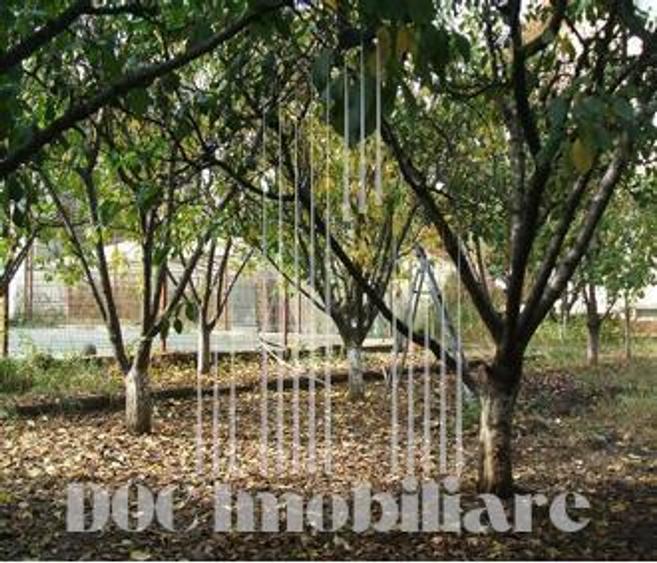 Vanzare  2 terenuriIBragadiru-DiamantuluiIUtilitatiIComision 0% - 9