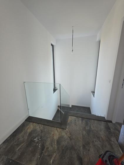 Casă cu 3 camere în Holboca