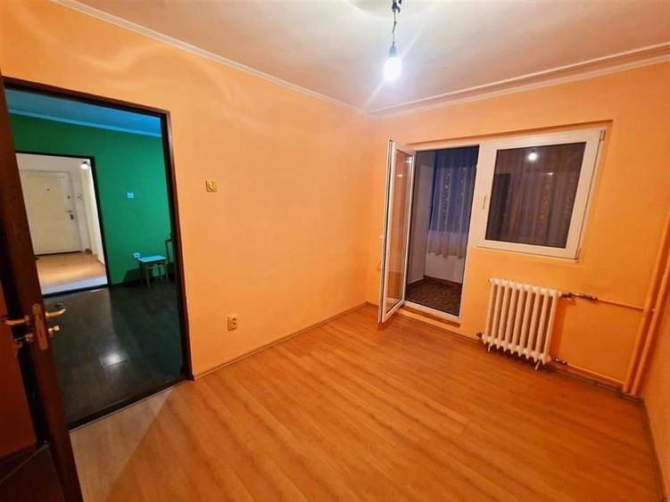Apartament cu 2 camere Rogerius, Aleea Cosminului - 3