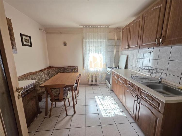 Apartament 2 camere, parter- Zona Soarelui - 3