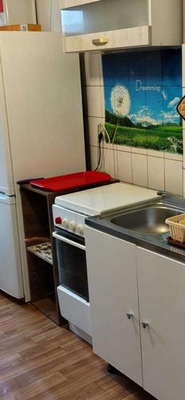 Garsoniera  spatioasa- zona centrala - 4