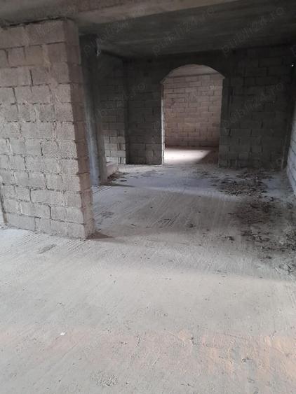 O proprietate speciala, versatila, in regim Demisol+Parter+Etaj si 1500mp teren - 1