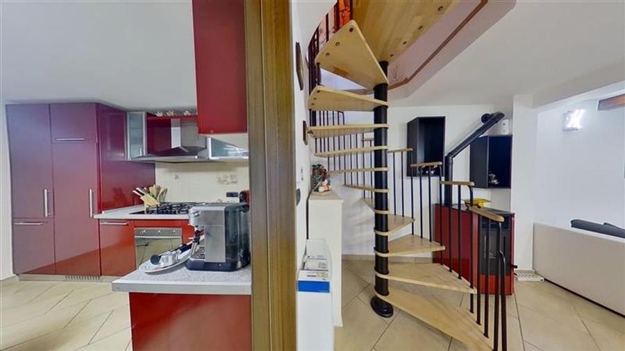 TUR 3D! Refugiu rafinat in Schei, Casa cu 3 camere amenajata cu stil, Brasov - 31