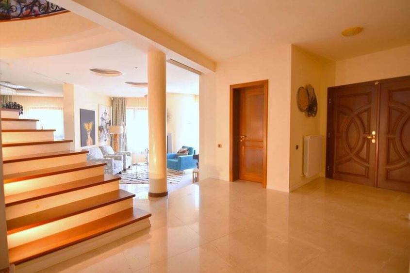 Vila cu piscina si teren generos-Braytim Timisoara - 4