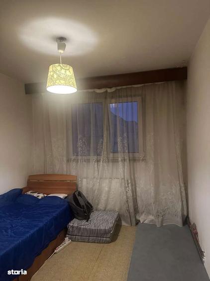 Campina - ultracentral - ap. 2 cam - et.3 - 52000 Euro - 2