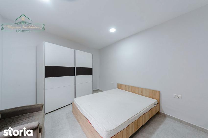 Apartament de inchiriat cu 2 camere la curte comuna, zona Centrala, Ar - 6