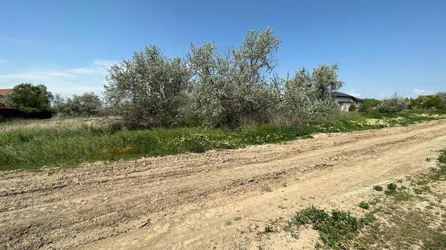 TEREN INTRAVILAN DESTINATIE REZIDENTIALA. - 7