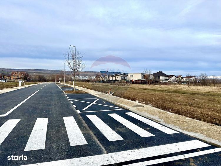 Teren construibil de vanzare in Someseni! Liu! 600 MP - 5