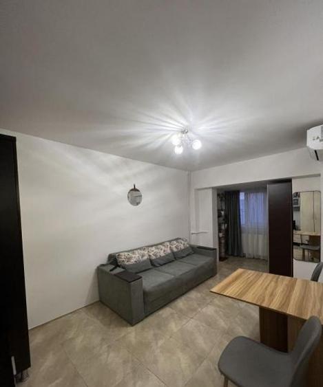 cet-garsonieră cu balcon,etaj 1 - 2