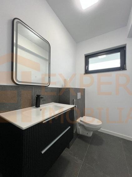 Casa P+1, situata in zona PALAZU MARE - 15