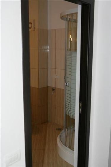 Cladire de birouri inchiriata, de vanzare, metrou Aurel Vlaicu - 29