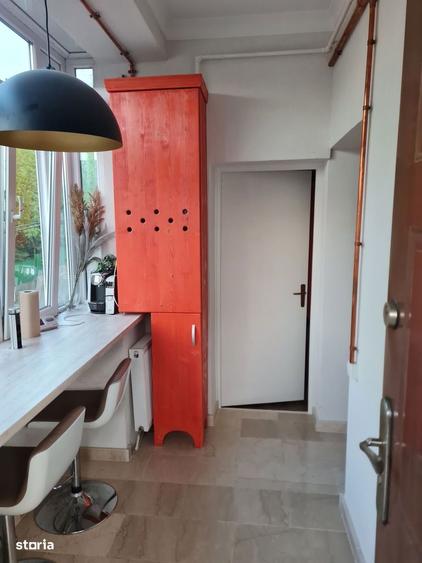 Inchiriez 1 cam ultracentral - 4