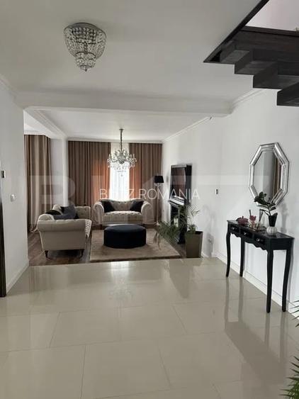 Casa ultrafinisata cu 3 dormitoare, 230 mp, zona superba