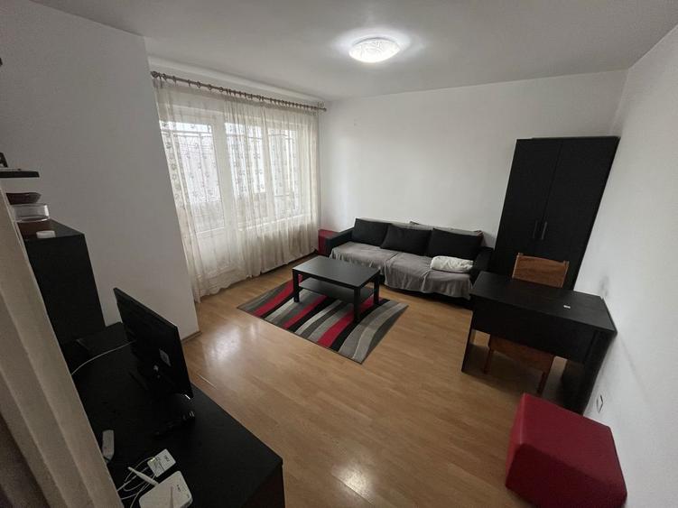 Inchiriez apartament 2 camere Targu Mures, zona Pandurilor, etaj 3 - 3