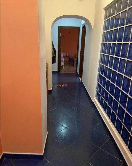 Apartament 4 camere , zona centrala - Inspectoratul Scolar , - 4